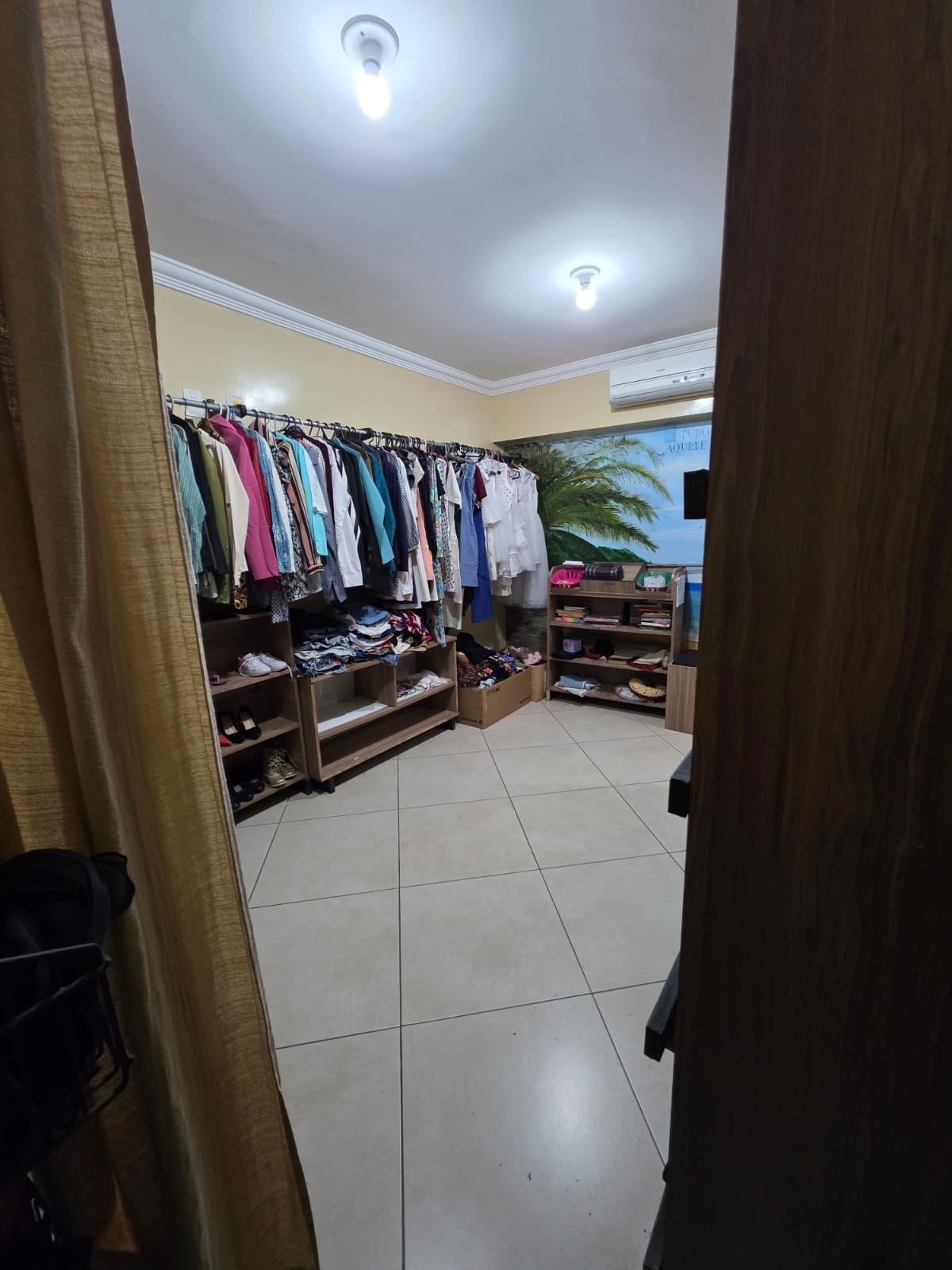 Provador com cortinas
